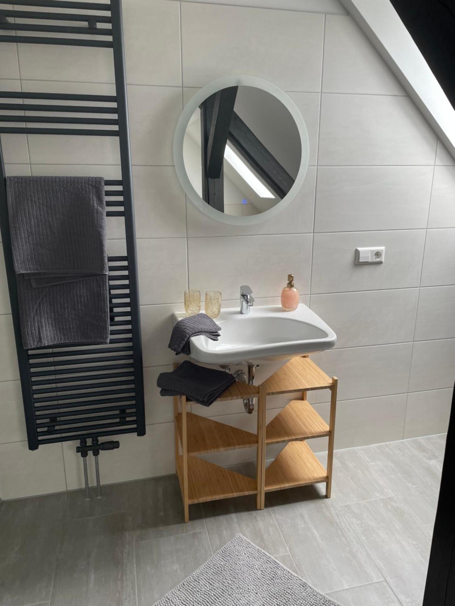 Moderne In Lutherstadt Apartment